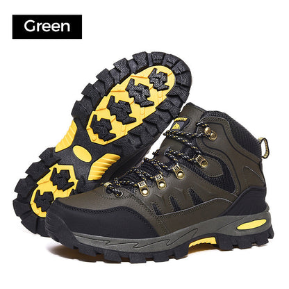High, lightweight and non-slip hiking boots